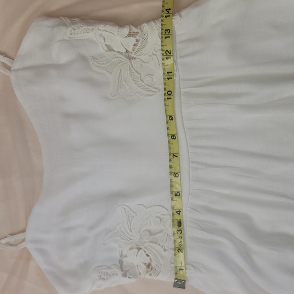 Socialite white dress sz Med - Picture 8 of 11